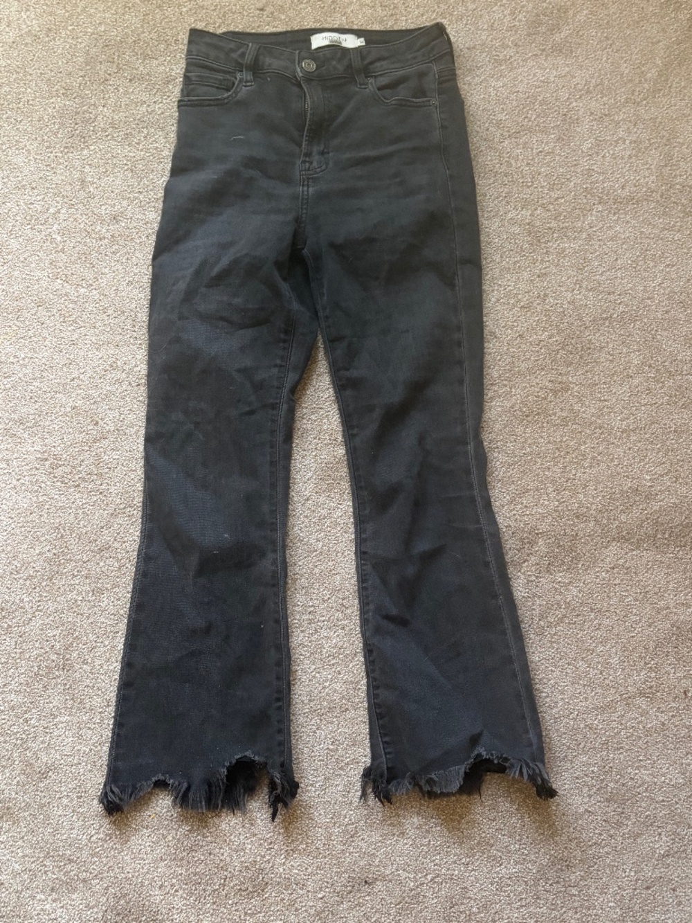 Hidden Black Jeans